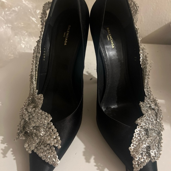 Balenciaga Black Talon Slash Satin Pumps with Sequins Appliqué Size 39 - Picture 2 of 8